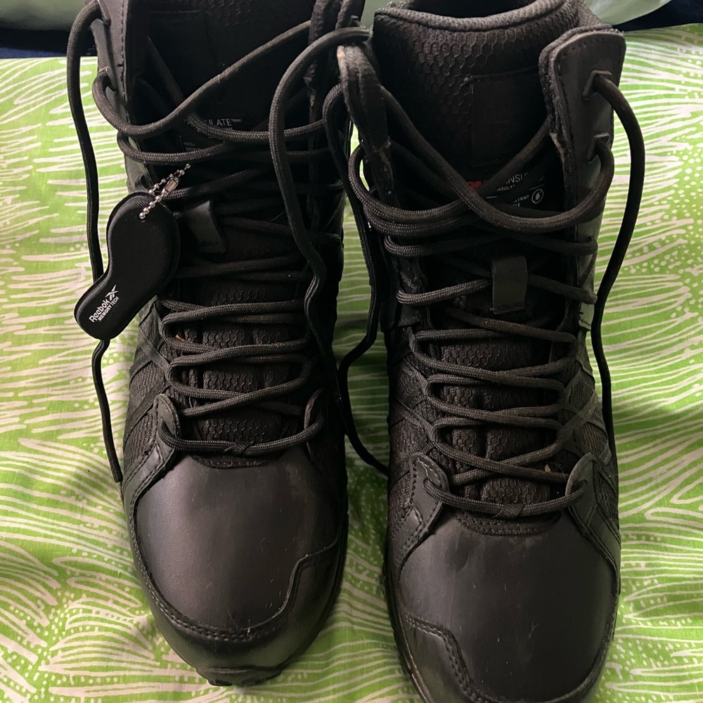 Reebok Men's Black Lace-Up Boots